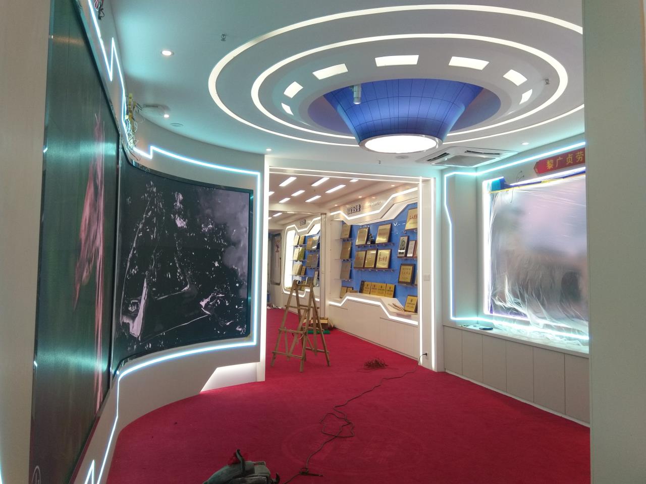 廣東眾和化塑展廳室內(nèi)SVD1.86LED顯示屏